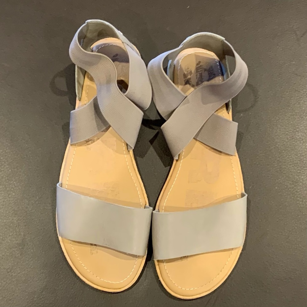 Gray Flat Sorel Ella Sandals size 10